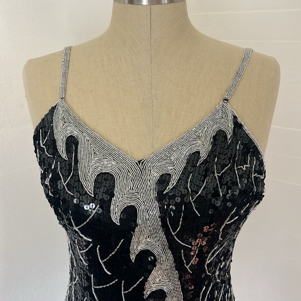 •🍒FINAL PRICE🍒VINTAGE SEQUIN SILK GOWN BOUDOIR FRENCH COSTUME• - Picture 2 of 16